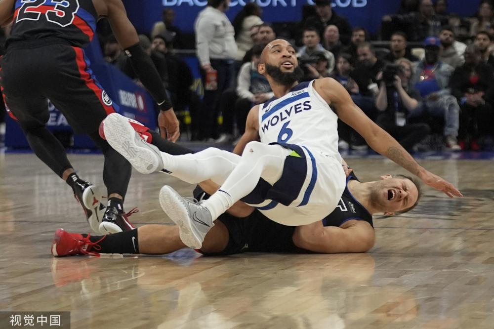 詹姆斯成功 詹姆斯成功