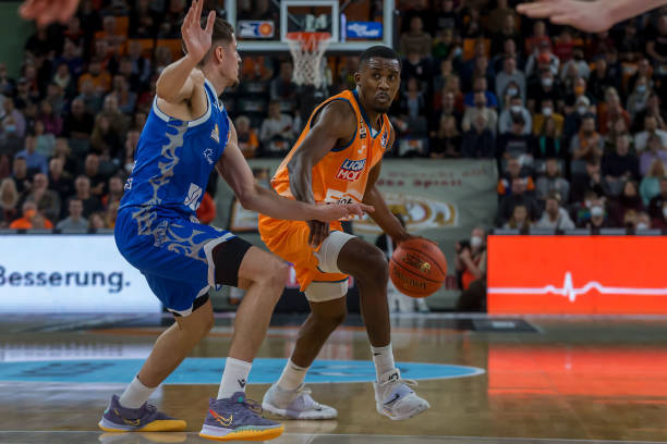 需要在拦网 需要在拦网